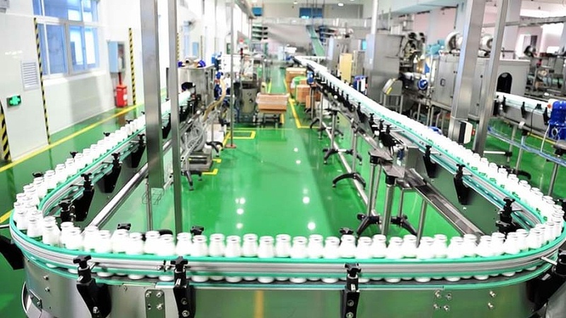 飲料工廠車間選用高性能水性聚氨酯砂漿地坪漆