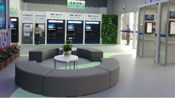 禪城政府行政服務中心智稅展廳選用地衛士商業藝術地坪工程