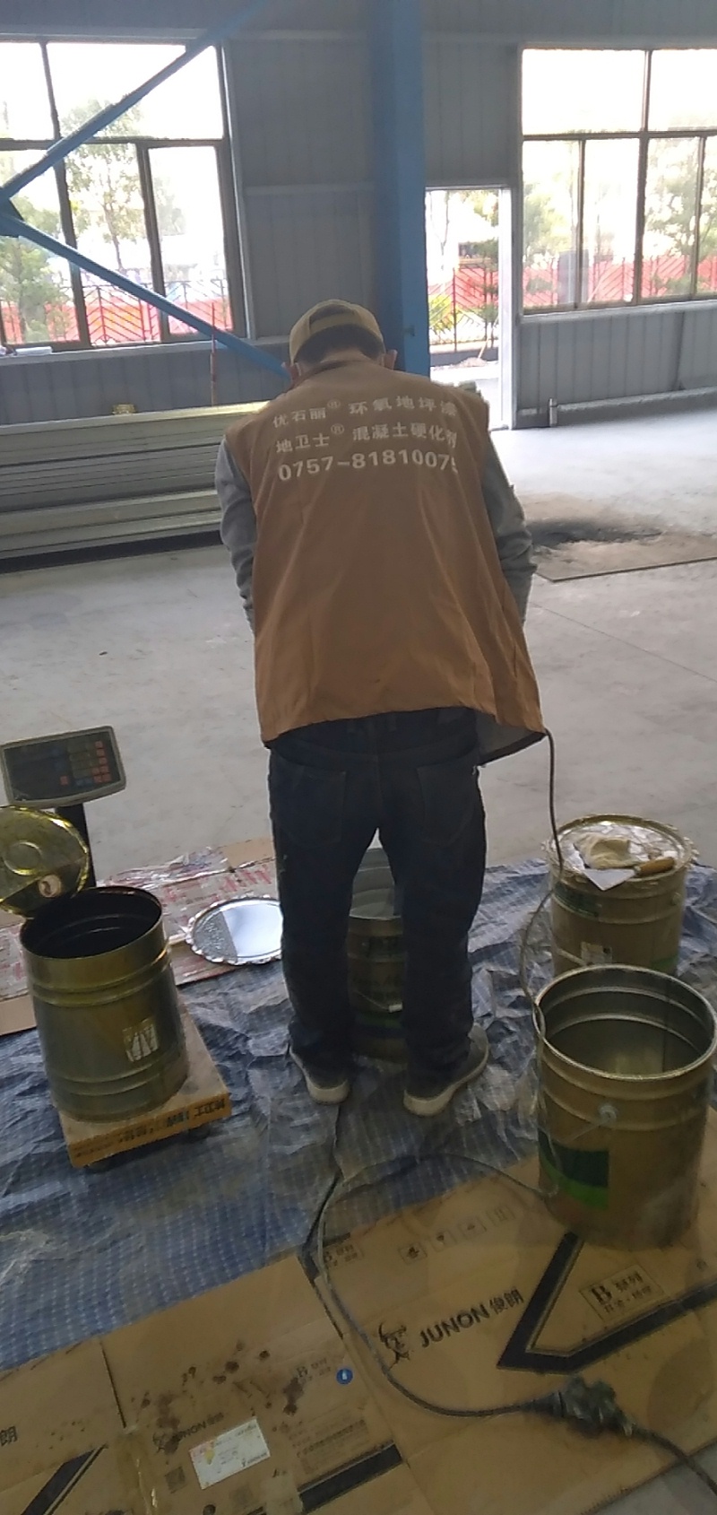 “地衛士?地坪”師傅配材料 “地衛士?地坪”師傅配材料