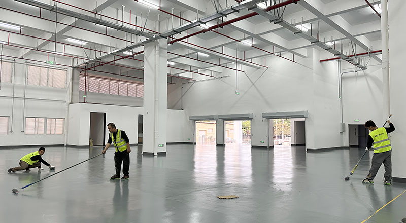 中山某紡織業有限公司“地衛士”聚氨酯超耐磨地坪漆施工圖一角 中山某紡織業有限公司“地衛士”聚氨酯超耐磨地坪漆施工圖一角