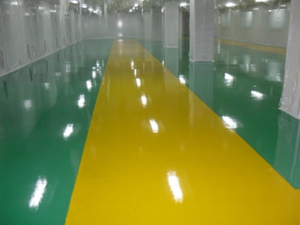 地坪漆施工哪家好？包裝廠李總推薦這家！