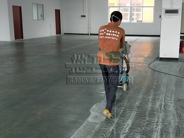 地坪漆施工,地面打磨,地衛士地坪,佛山地坪漆施工,地坪漆工程 地坪漆施工,地面打磨,地衛士地坪,佛山地坪漆施工,地坪漆工程