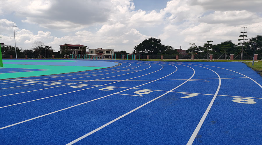 塑膠跑道運動場地坪完工效果圖 塑膠跑道運動場地坪完工效果圖
