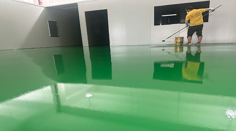 深圳聚悅環境科技公司“地衛士”滾面耐磨型環氧地坪漆施工圖一角 深圳聚悅環境科技公司“地衛士”滾面耐磨型環氧地坪漆施工圖一角