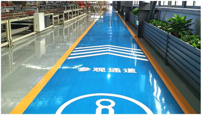 “白兔陶瓷”示范車間選用“地衛士”地坪漆及劃線完工展示圖 “白兔陶瓷”示范車間選用“地衛士”地坪漆及劃線完工展示圖